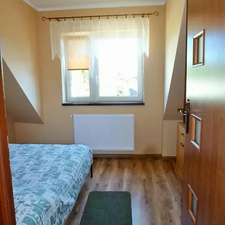 Komfortowe,samodzielne Pietro Do Wynajecia - Pokoje Goscinne Olenka Apartment Nowecin