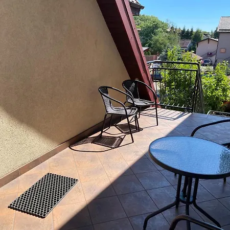 Apartment Komfortowe,samodzielne Pietro Do Wynajecia - Pokoje Goscinne Olenka *
